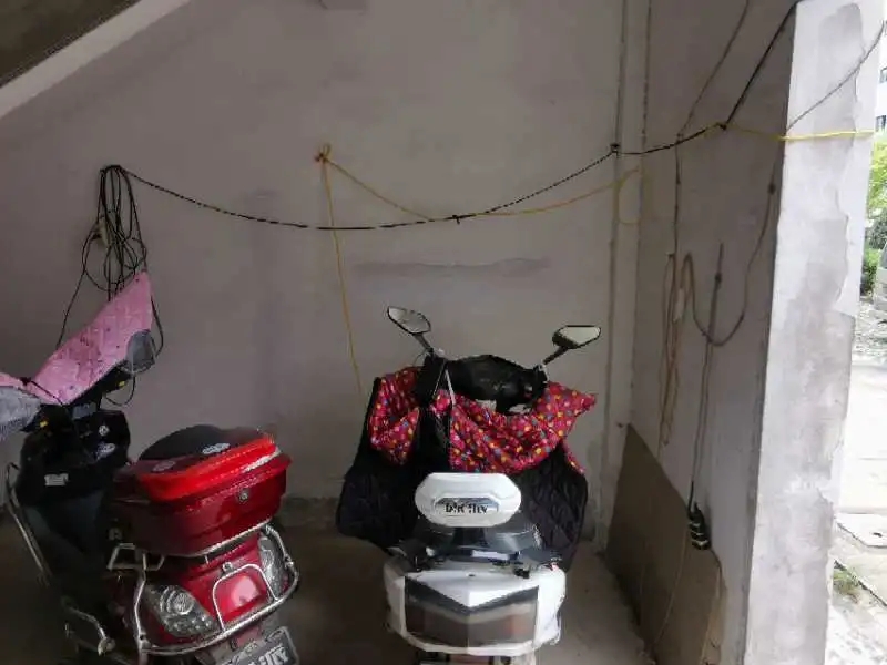 防患于未“燃”，聚焦电动车“飞线充电”难题