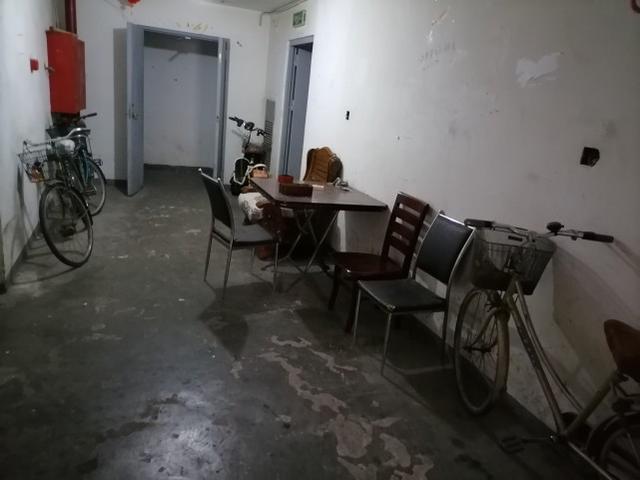 调查｜电动自行车禁止上楼新政8月1日施行，充电桩配套还得加把劲儿
