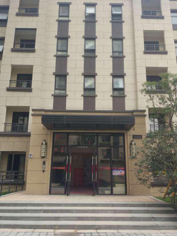 南昌万科公园 叮叮充电桩安装案例图片展示