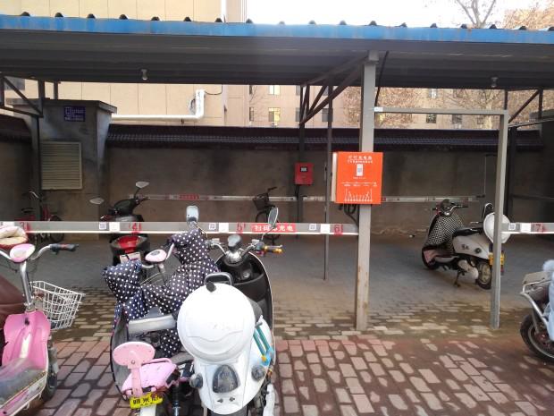 郑州林业厅家属院 叮叮充电桩安装案例图片 郑州林业厅家属院 叮叮充电桩安装案例图片