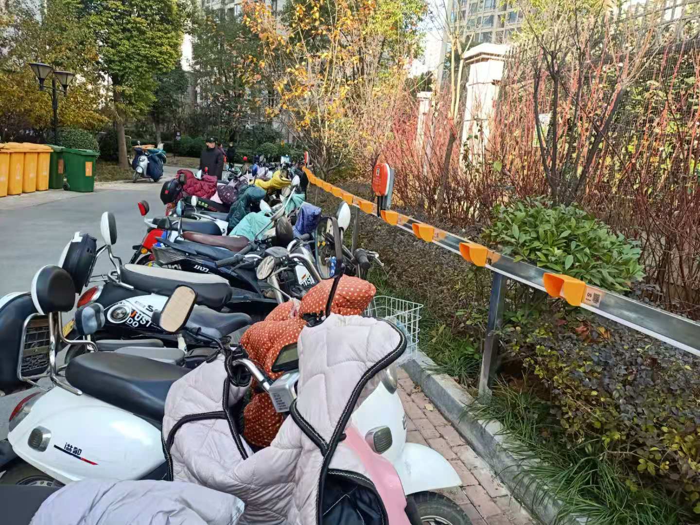 电瓶车充电桩厂家：延长电瓶车寿命的秘诀