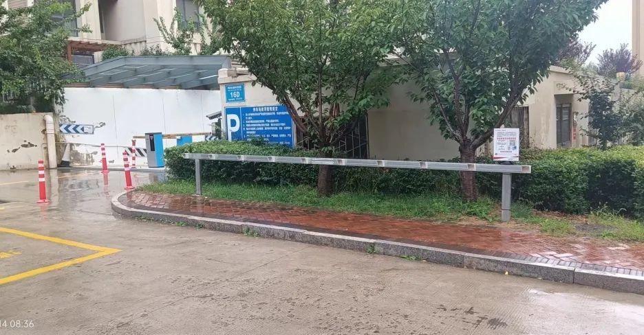 威海市温泉镇明珠小区增设充电桩——以点带面 示范引领