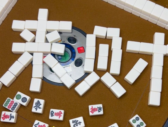 传统棋牌室转型升级指南，轻松打造24小时自助棋牌室