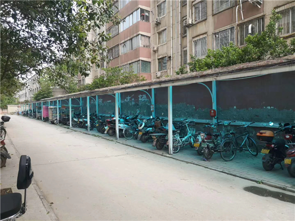 智能充电桩“拴住”上楼电动车 保障居民安全可靠充电